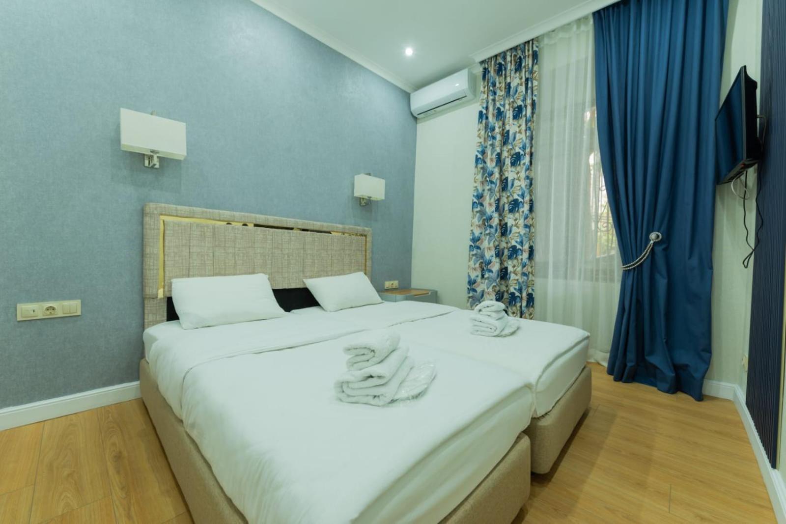 Marita Hotel Tiflis Exterior foto