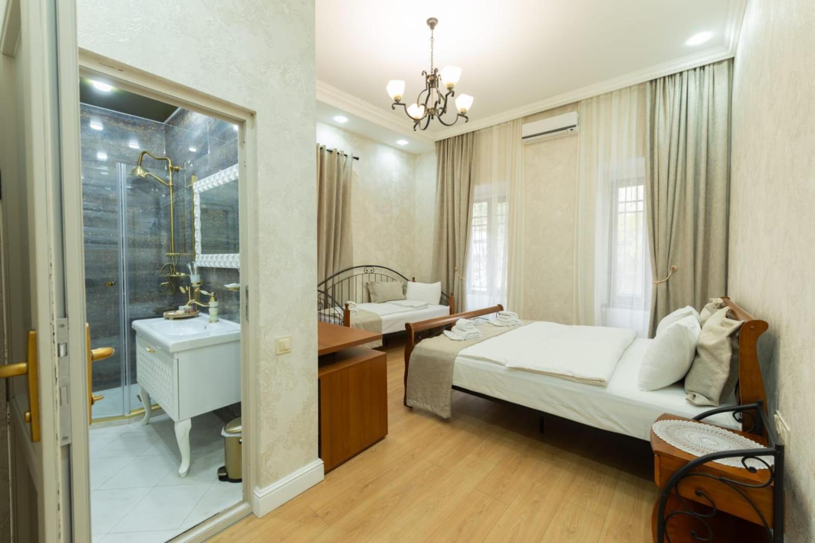 Marita Hotel Tiflis Exterior foto